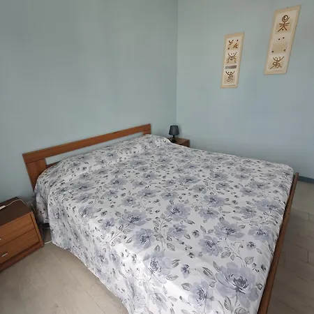 R 39 - Trilocale Con Ampio Terrazzo Διαμέρισμα Numana